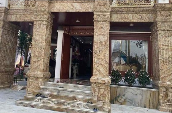 ốp đã nhà biệt thự