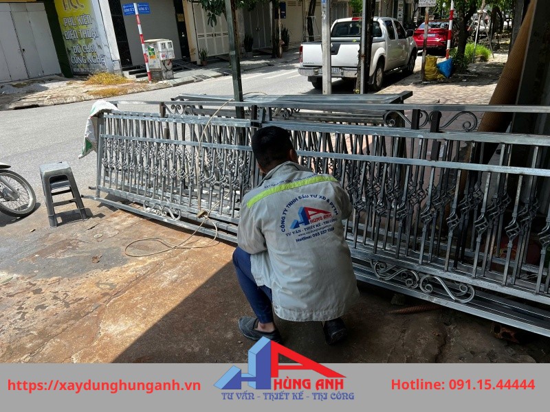 thợ cơ khí hùng anh